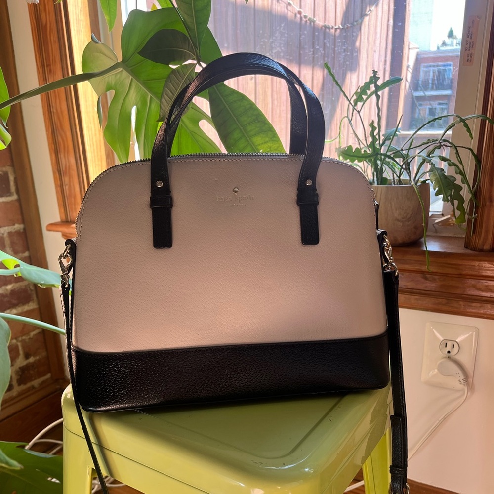 Kate Spade Black and Cream Handbag